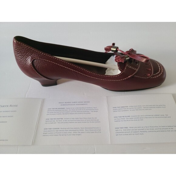 NWT Taryn Rose Italy Womens Luxury Leather Low-Heel Shoes Red Tassels US 5/EU 35 - Picture 3 of 10